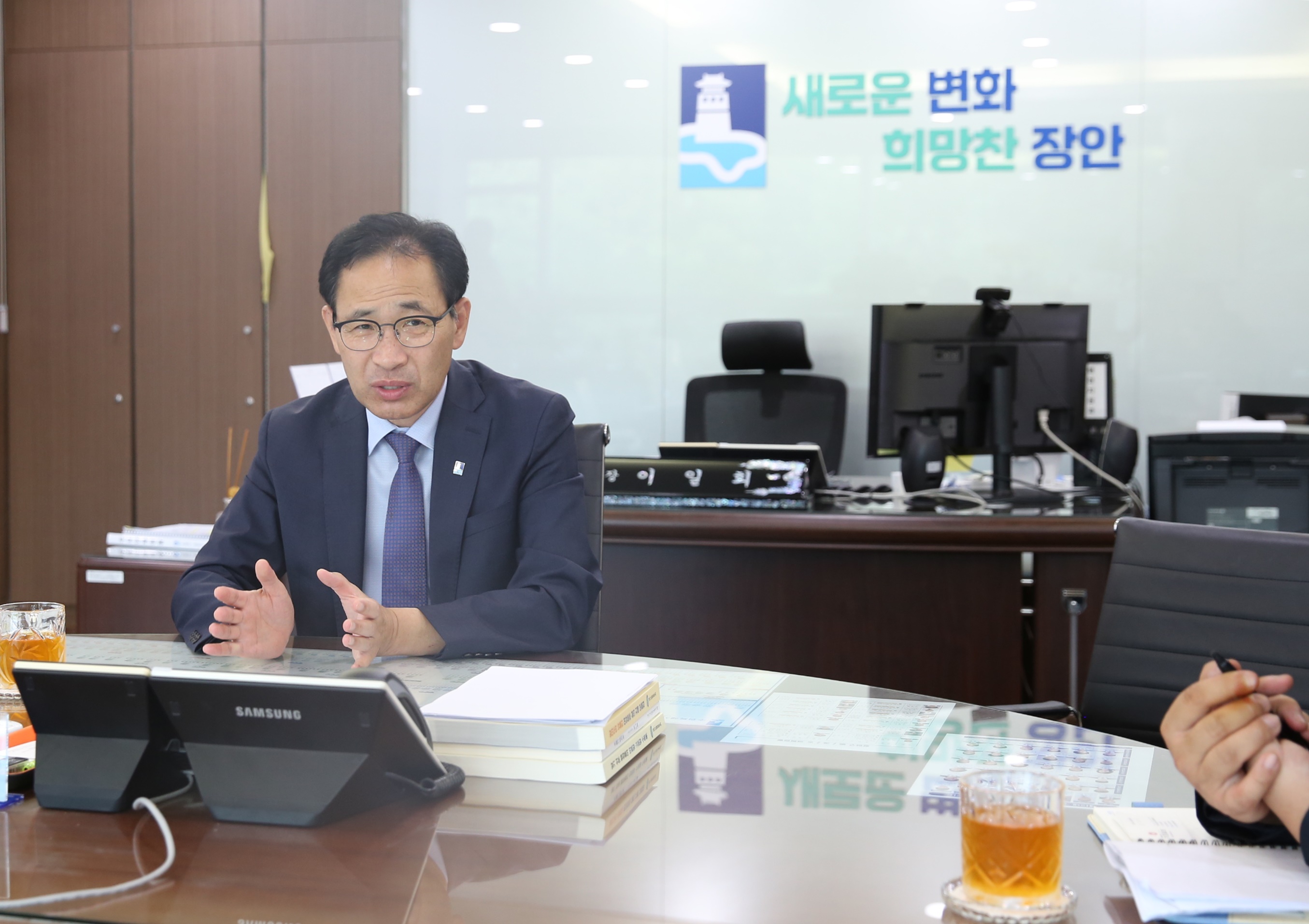 기호일보 인터뷰2번 사진
